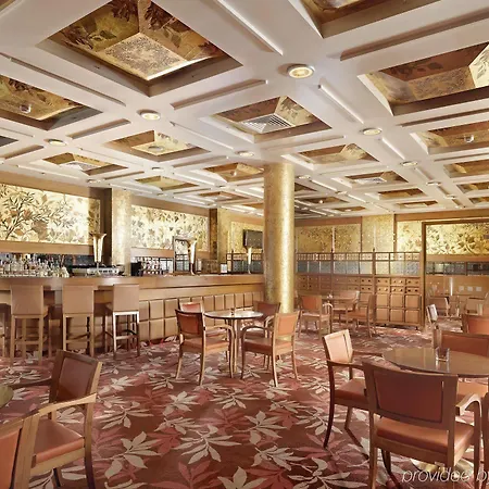 Hotel Attica Av, Airport W. By Ihg
